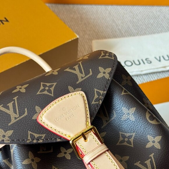 Louis Vuitton Handheld Bags, Chain Bags - Picture 3 of 9